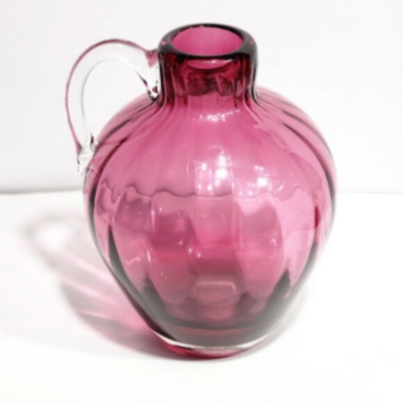 Vintage 6" Hand Blown Pilgrim Glass Cranberry Int Optic Rib Style Glass Pitcher - Picture 1 of 10
